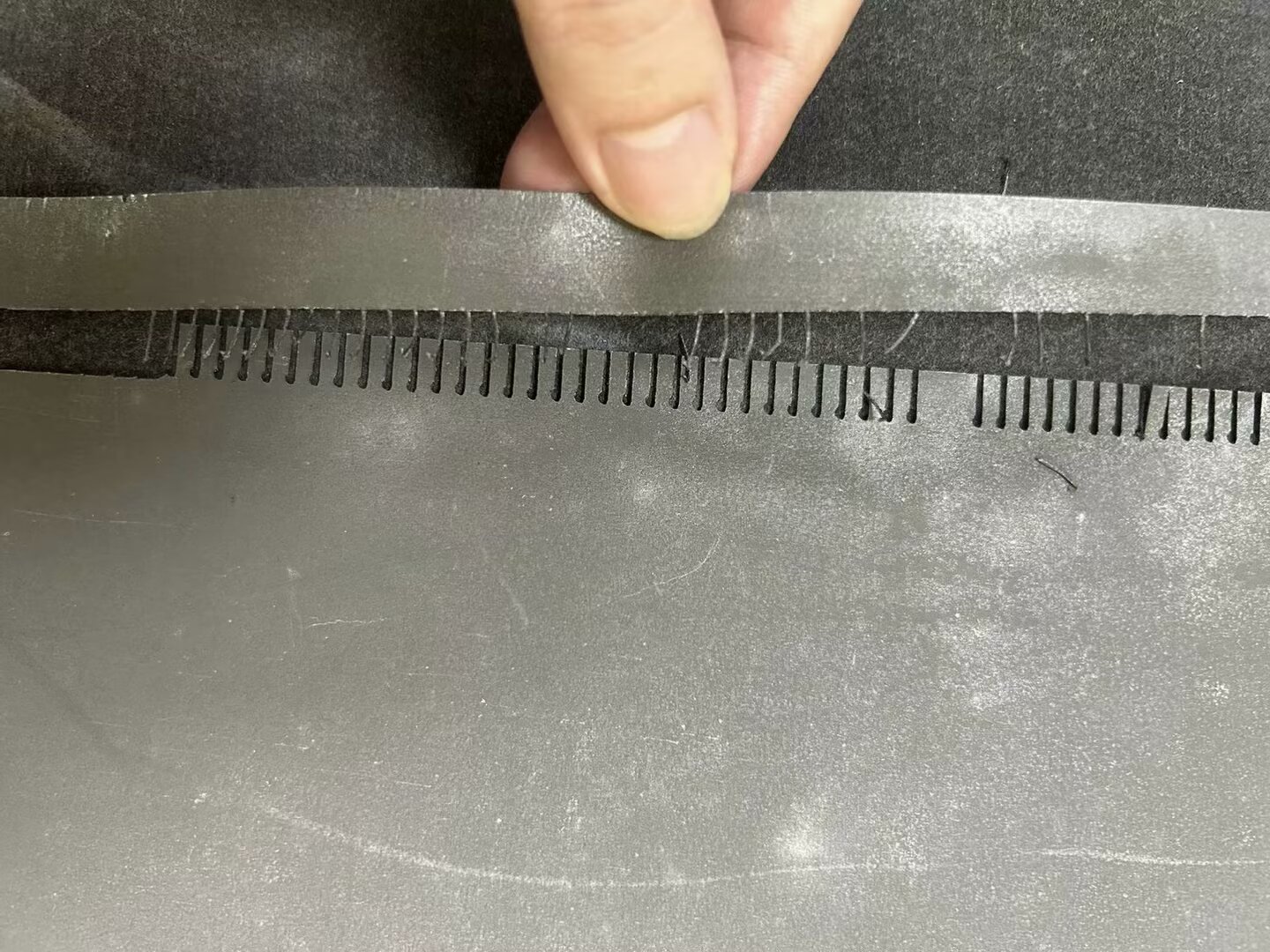 墨睿科技 设备运行特写 - 数字切割机