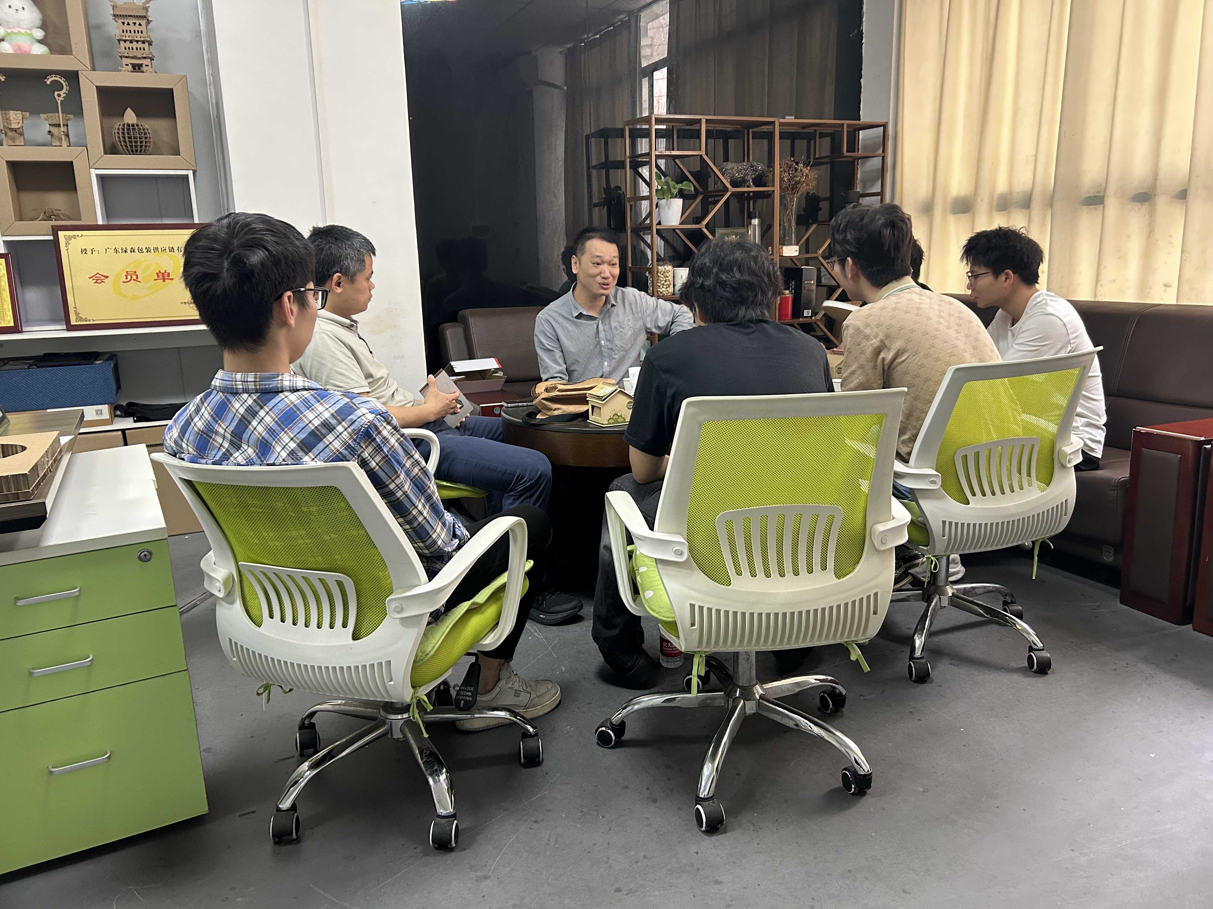 聚焦东莞职院与臻彩科技 产学研如何重塑包装业未来